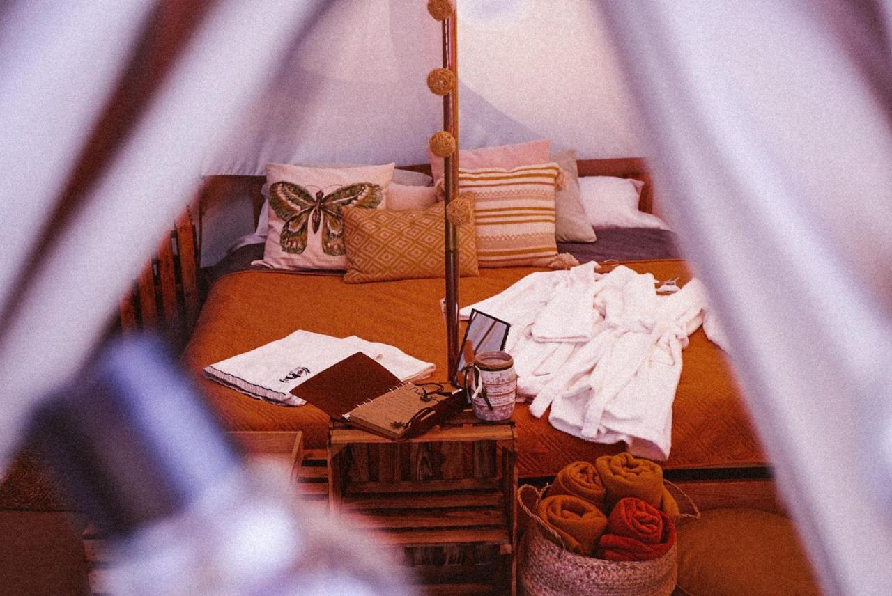 Glamping Bieszczady Z Jacuzzi I Basenem Hotel Солина Екстериор снимка