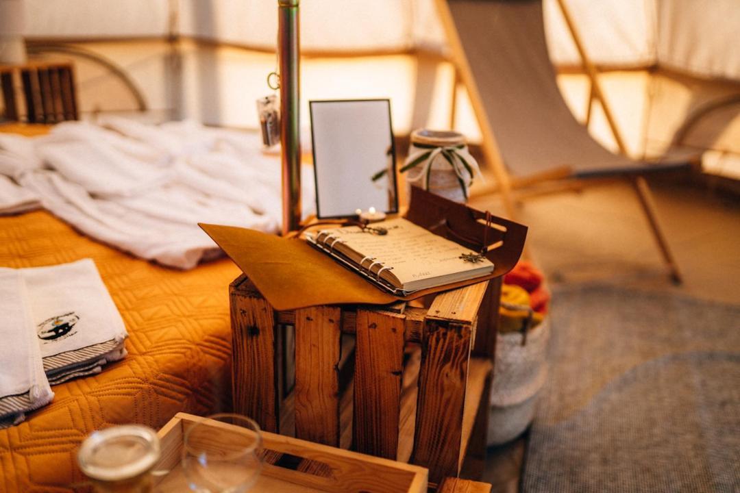 Glamping Bieszczady Z Jacuzzi I Basenem Hotel Солина Екстериор снимка