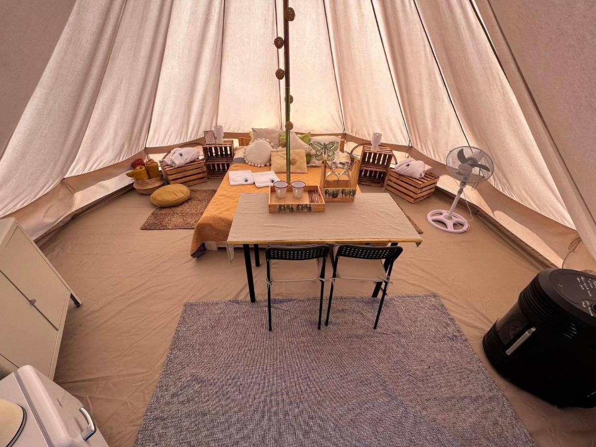 Glamping Bieszczady Z Jacuzzi I Basenem Hotel Солина Екстериор снимка