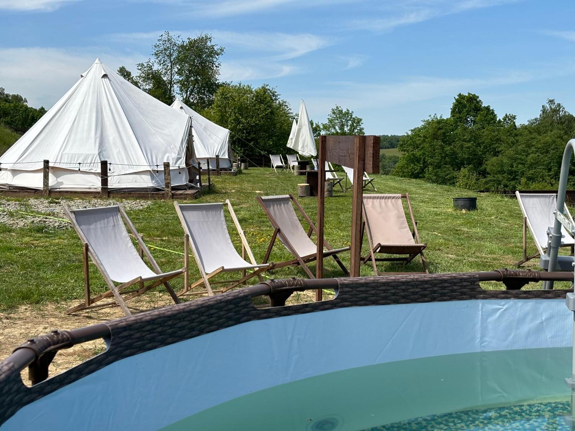Glamping Bieszczady Z Jacuzzi I Basenem Hotel Солина Екстериор снимка